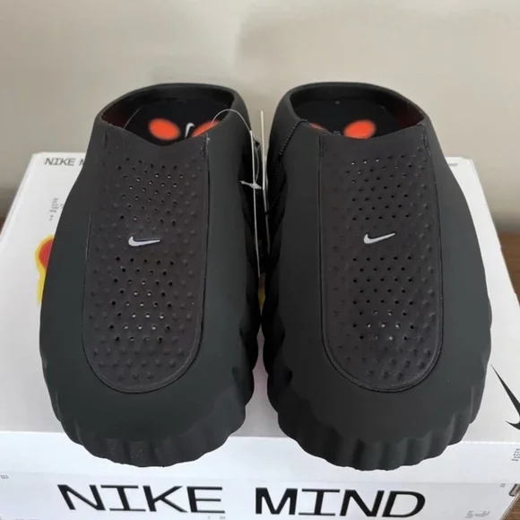 Men's Nike Mind 001 Black Chrome Hyper Crimson Slides - Picture 5 of 6